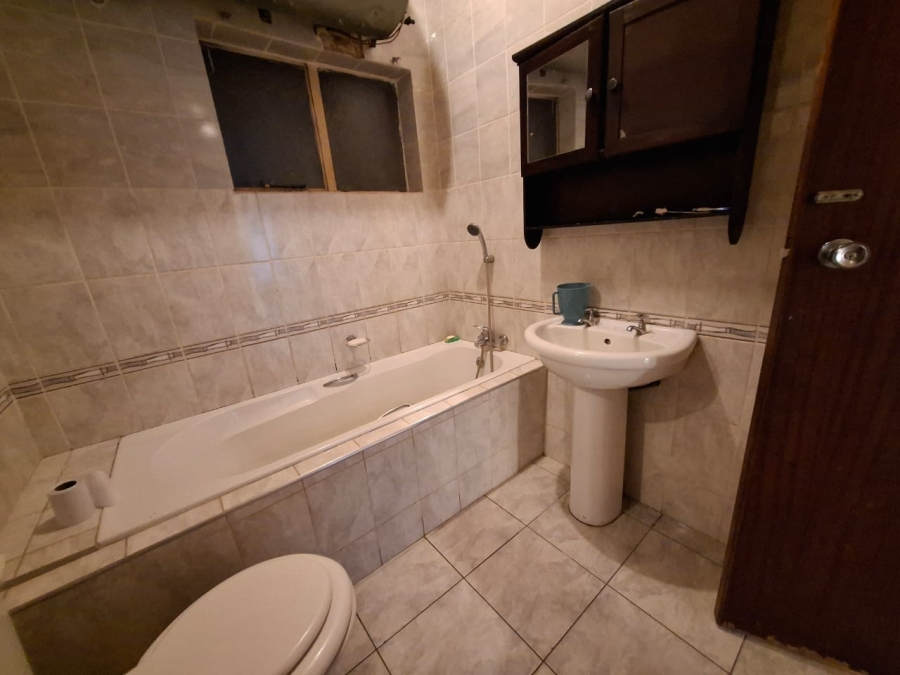 3 Bedroom Property for Sale in Bloemfontein Free State